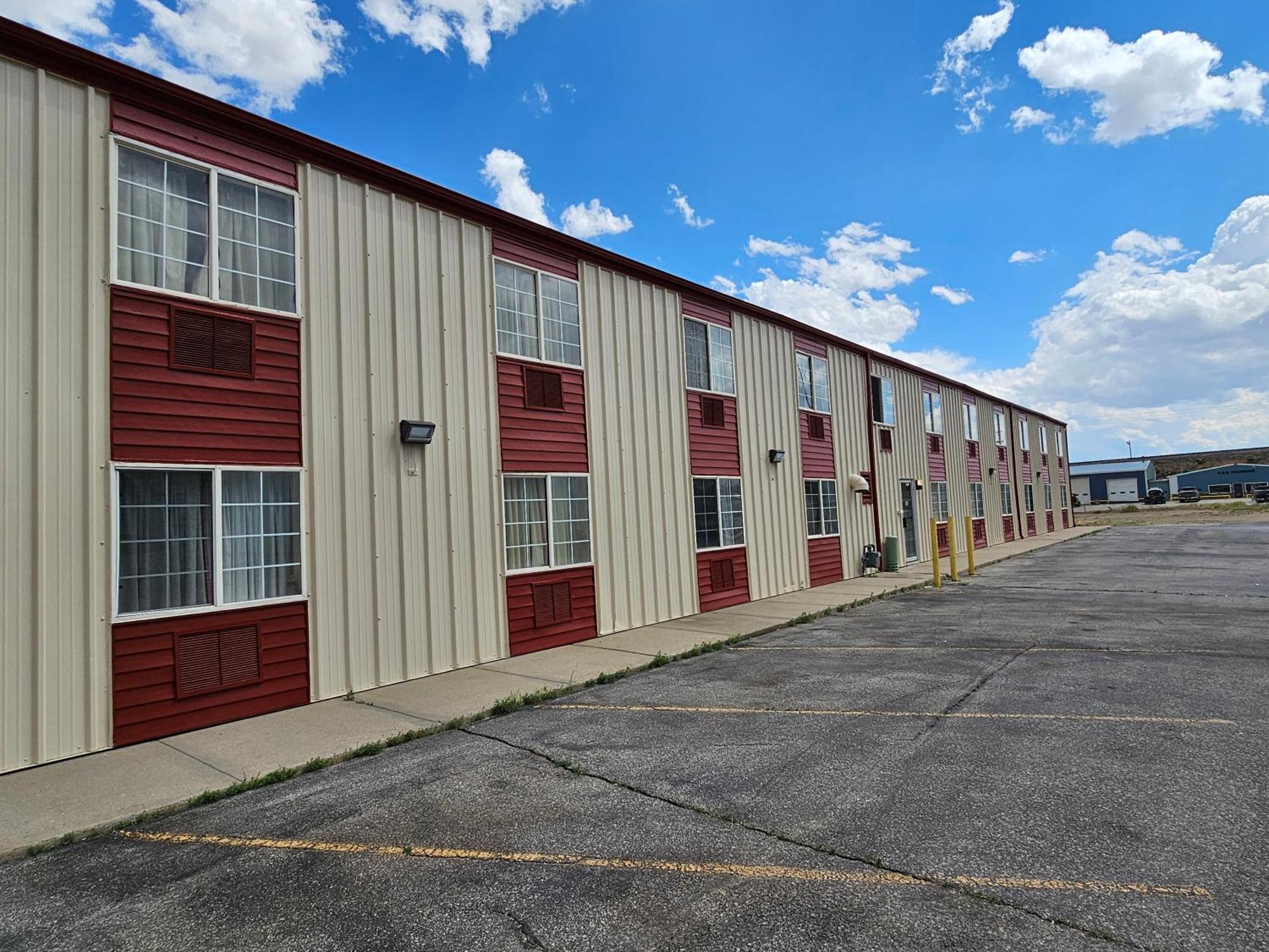 1St Choice Inn Of Rawlins Exterior photo